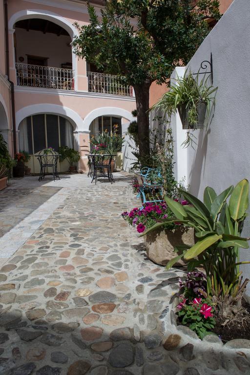 B&B Casa Licheri San Vito  Exterior photo